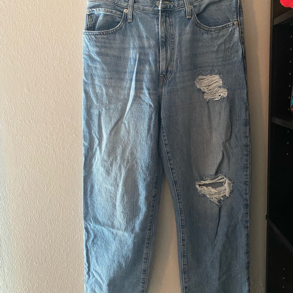 Women’s Distressed Blue Jeans